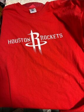 Houston Rockets Red Graphic Tee size XL
